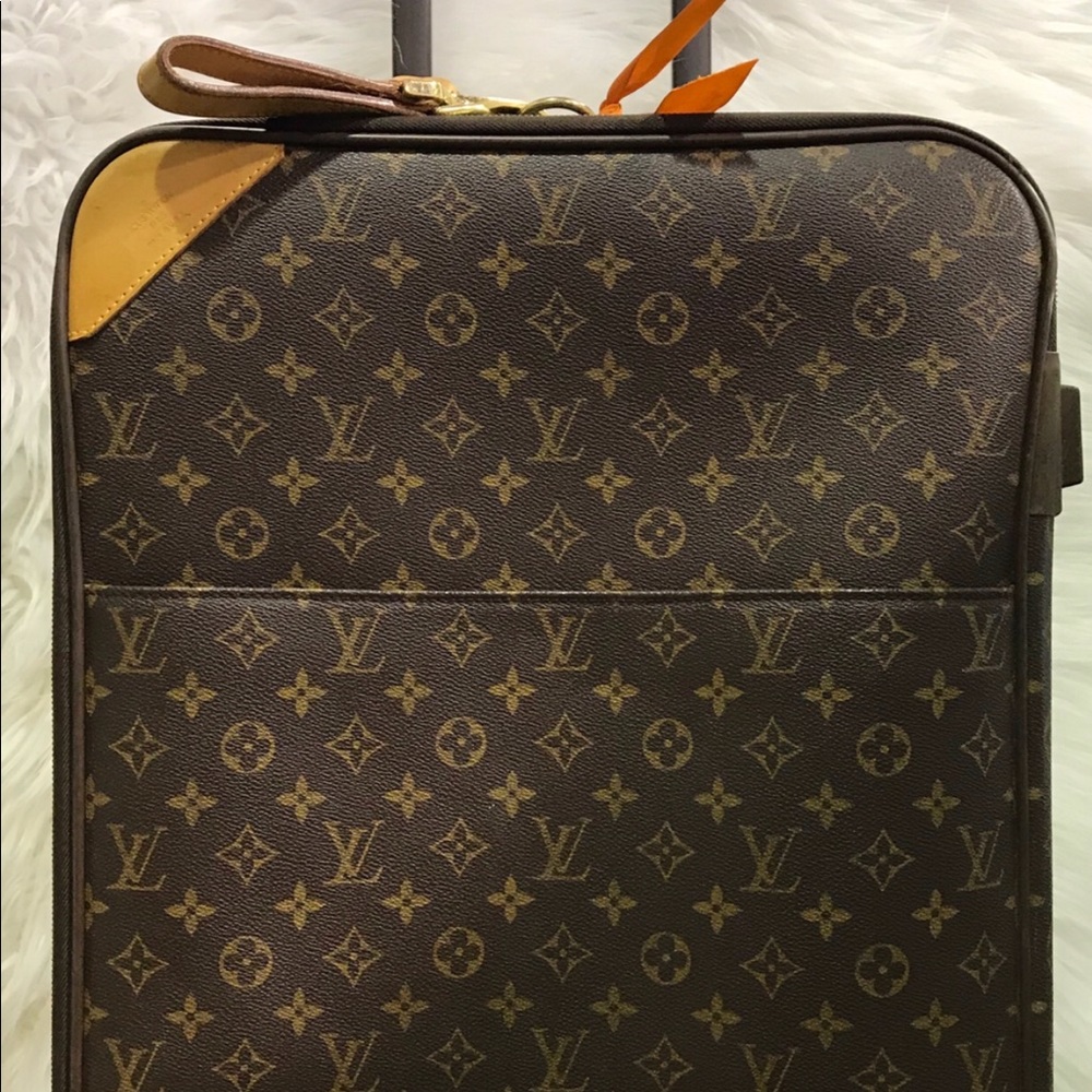 Authentic Louis Vuitton pegase 45rolling suitcase